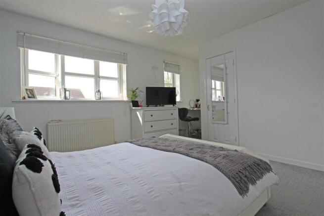 Bedroom 2..jpg