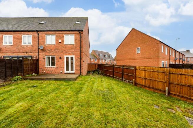 14 Rose Hill Way, Mawsley-4.jpg