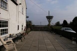 Side view 2