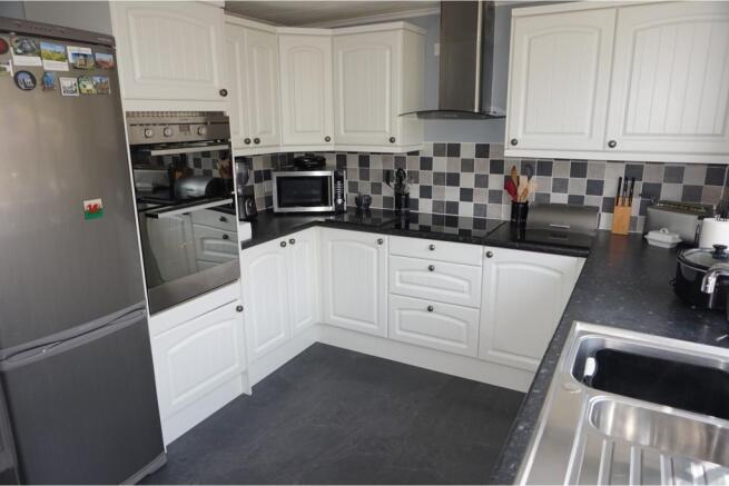Kitchen / Breakfast