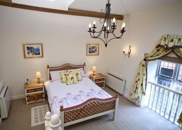 L B bedroom