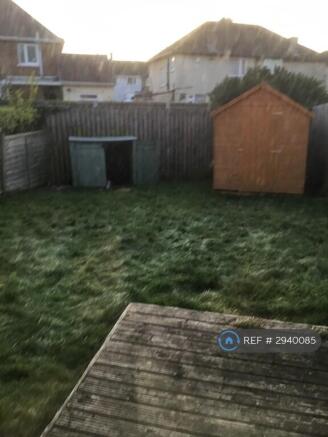 3 bed Semi-Detached to rent Image 9