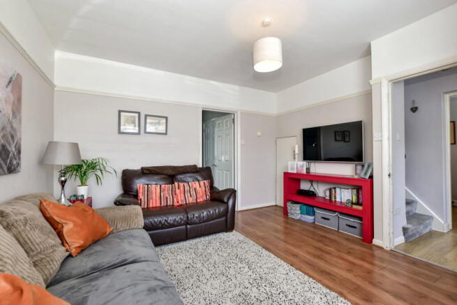 Briar Road, Watford, Hertfordshire, WD25 0HE photo 4