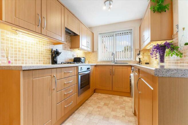 Kitchen (2)