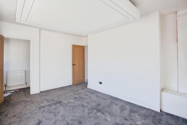 3 bed Semi-Detached for sale Image 5