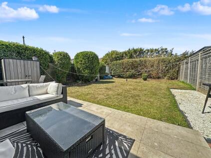 Southview Road, Peacehaven, BN10 7QE