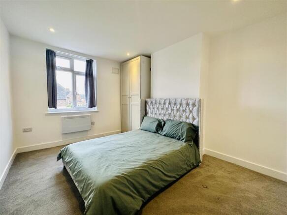 BEDROOM 1 ( GROUND FLOOR )