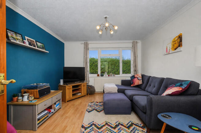 Living Room - Ang...