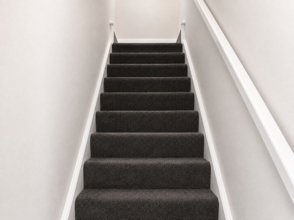 2 bed Terraced to rent Image 5