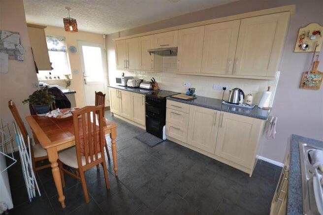Kitchen/Breakf...
