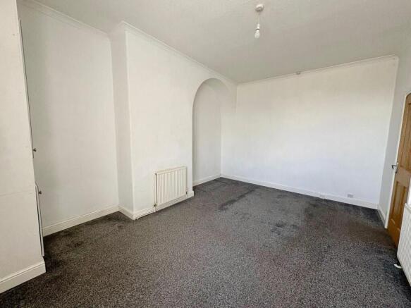 1 bed Terraced to rent Image 7