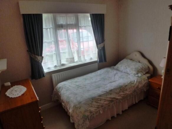 BEDROOM 2/SITTING RO