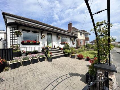 Hartsville Avenue, Penrhyn Bay