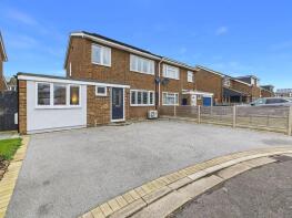 16, Constable Avenue, St. Neots PE19 7RH