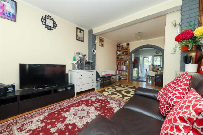 Living/dining room