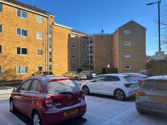 1 bed Flat for sale Image 10