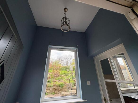 3 bed Semi-Detached for sale Image 7