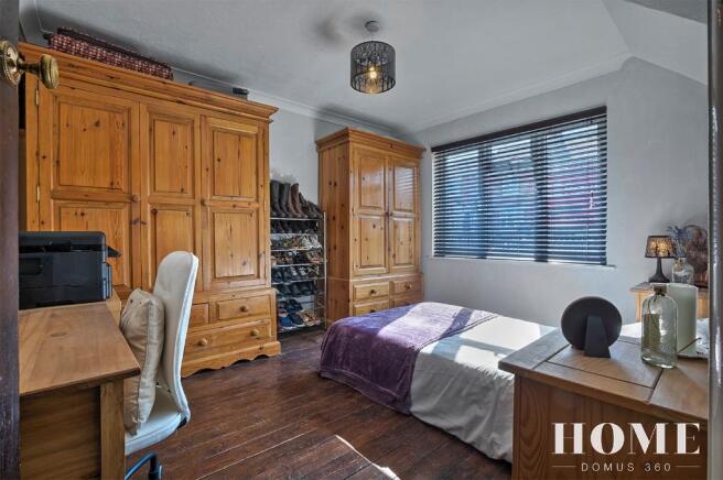 Second bedroom
