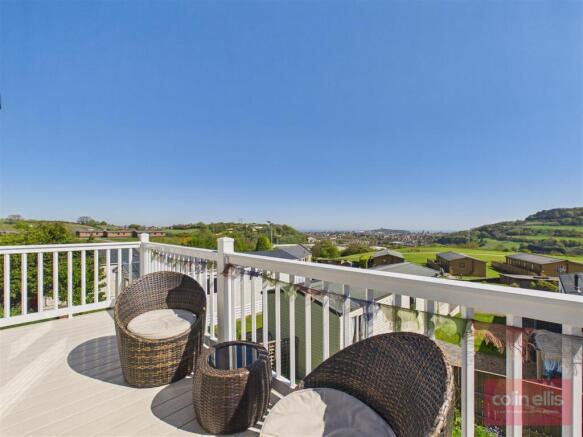 CAM05075G0-PR0335-STILL014.jpg