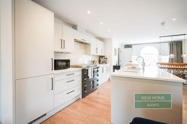 2 bed Maisonette for sale Image 8