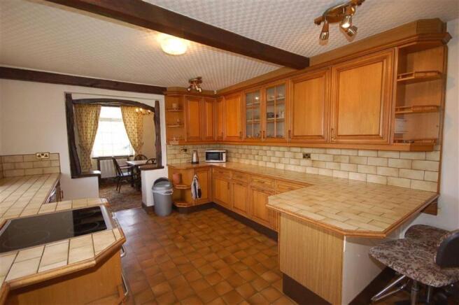 BREAKFAST KITCHEN