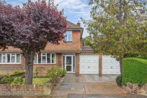 62, Raisins Hill, Eastcote HA5 2BT