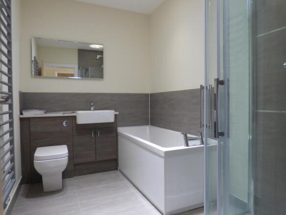 Photo 11