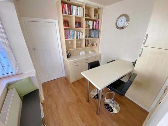Dining Area/Breakfast Room