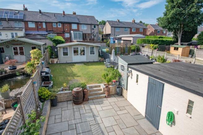 3 bed Terraced for sale Image 12