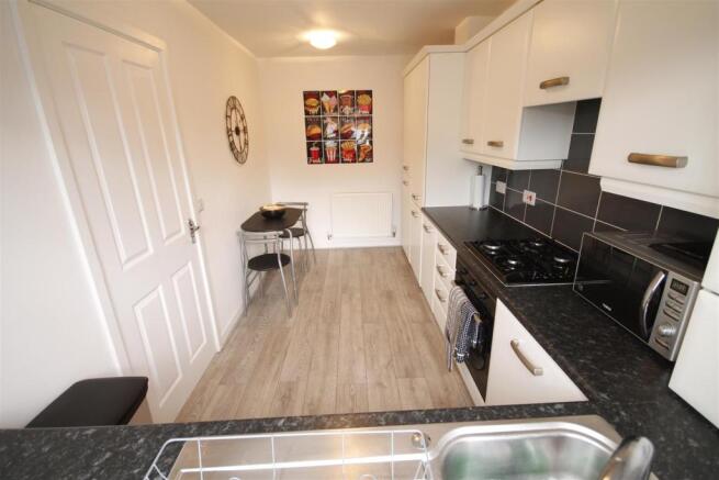 Further Kitchen/Diner Image