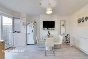 96, Turreff Avenue, Donnington, Telford TF2 8HG