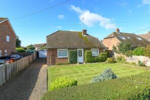 Northbourne, Pett Lane, Charing TN27 0DL