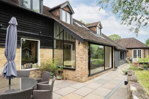 Old Cudwells Barn, Lewes Road, Haywards Heath RH17 7NA