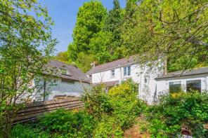Gilfach Isa, Quarry Road, Glyn Ceiriog, Llangollen LL20 7DA