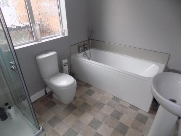 BATH.JPG