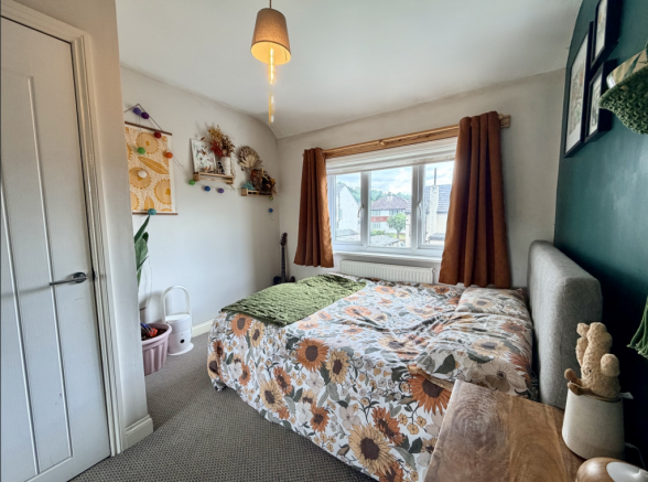 3 bed Semi-Detached for sale Image 10