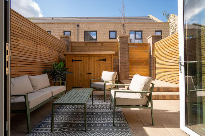 3 bed Terraced for sale Image 9
