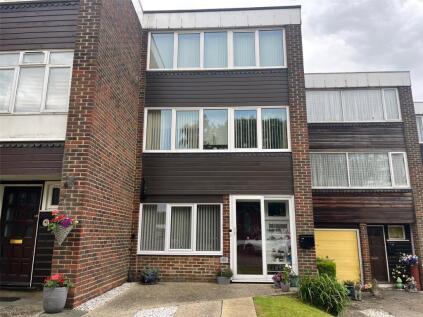 Sir Francis Way, Brentwood