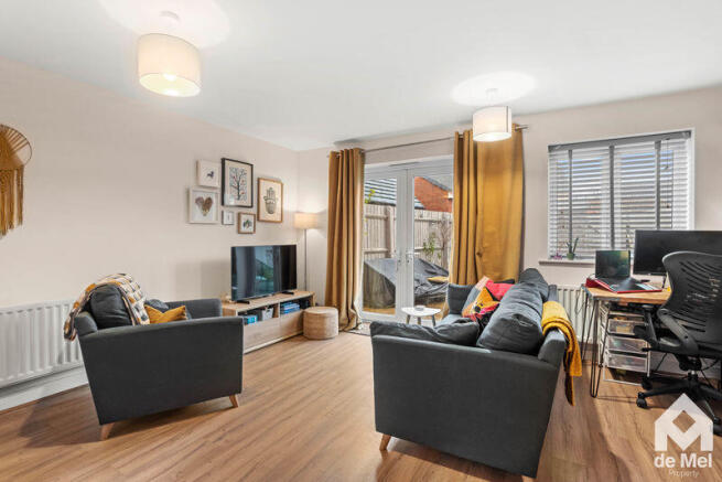 Plough Square, Bishops Cleeve, Cheltenham, Gloucestershire, GL52 photo 3