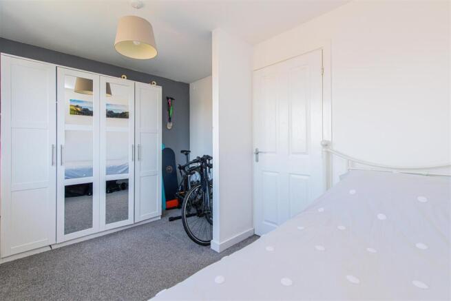 Airfield Way, Weldon, Corby photo 4