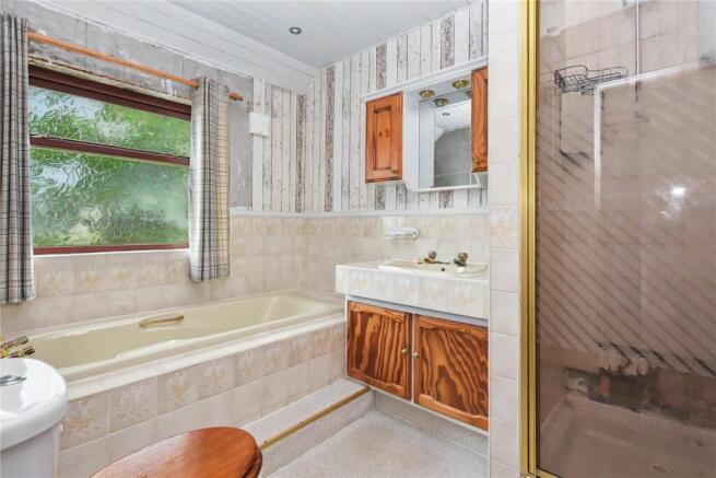 3 bed Terraced for sale Image 10