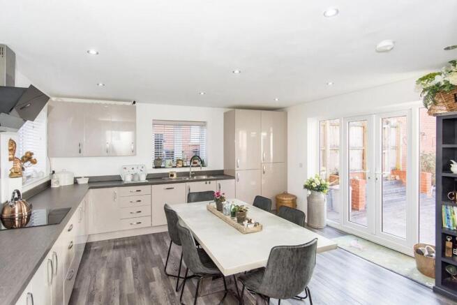 Dining kitchen