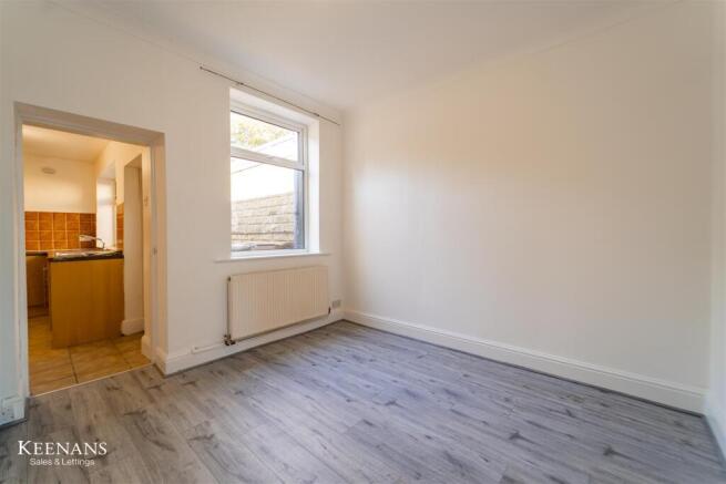 2 bed Terraced for sale Image 4