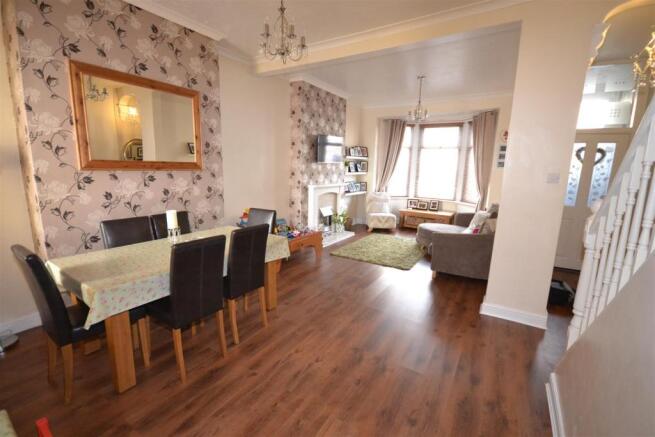 Living/Dining Room