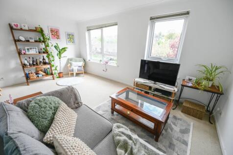 Allenview Road, Wimborne, BH21