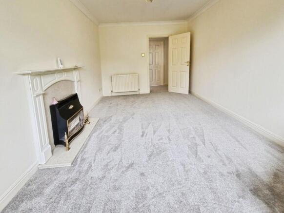 0b2995c9--406A-AB...