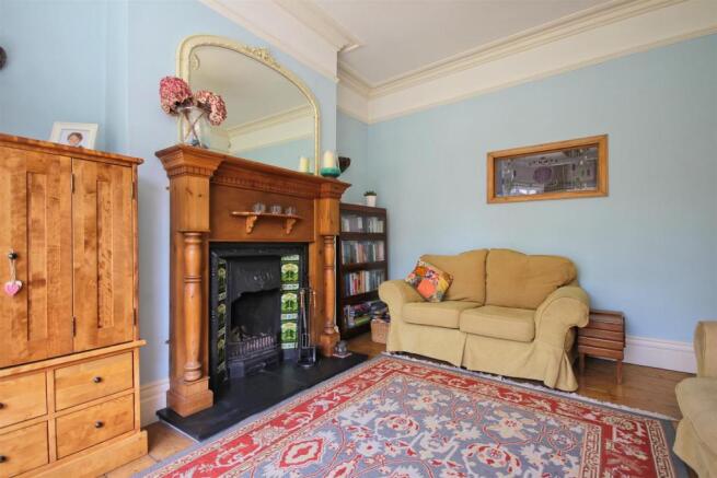 use 4 carisbrook av 4.jpg
