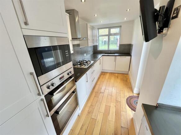 Kitchen 2
