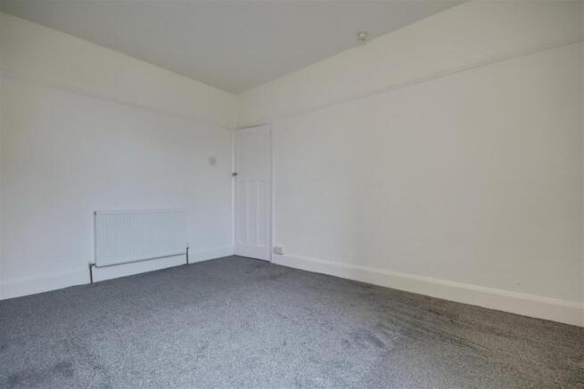 Apartment in Portsmouth - More