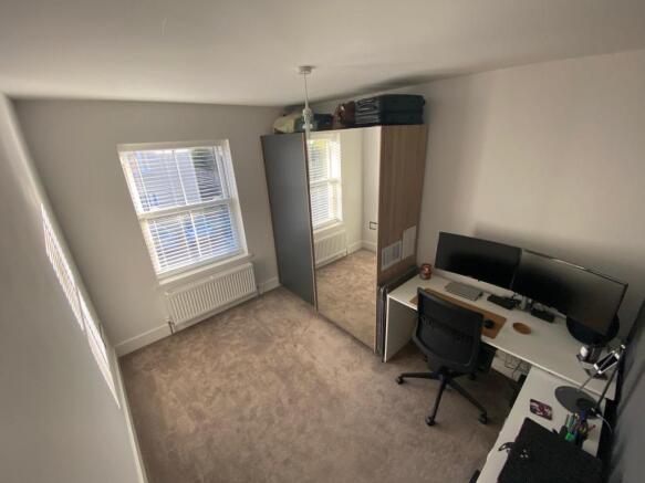Photo 10